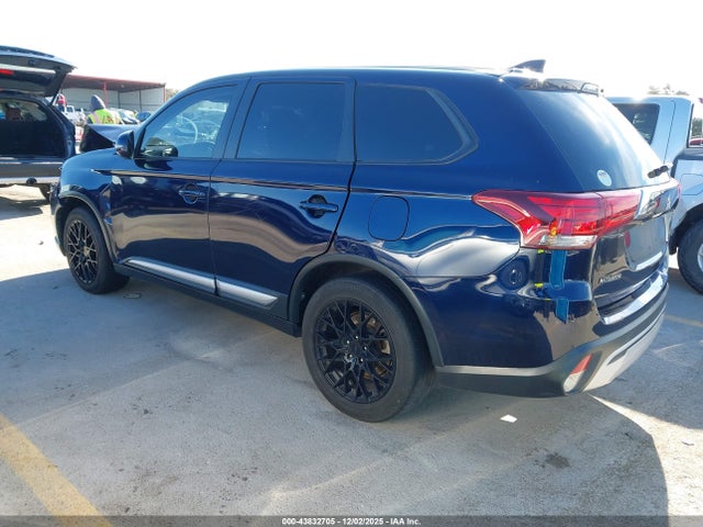 2019 MITSUBISHI OUTLANDER JA4AD3A34KZ022496 Photo 2