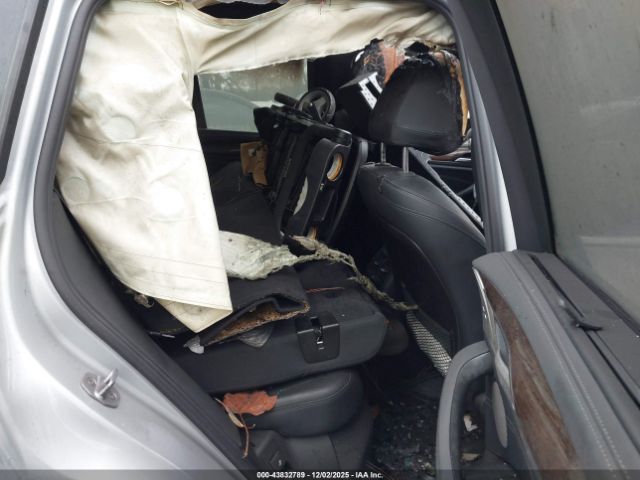 2018 BMW X3 5UXTR9C59JLC83384 Photo 7