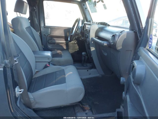 2008 JEEP WRANGLER 1J4FA24138L516136 Photo 4