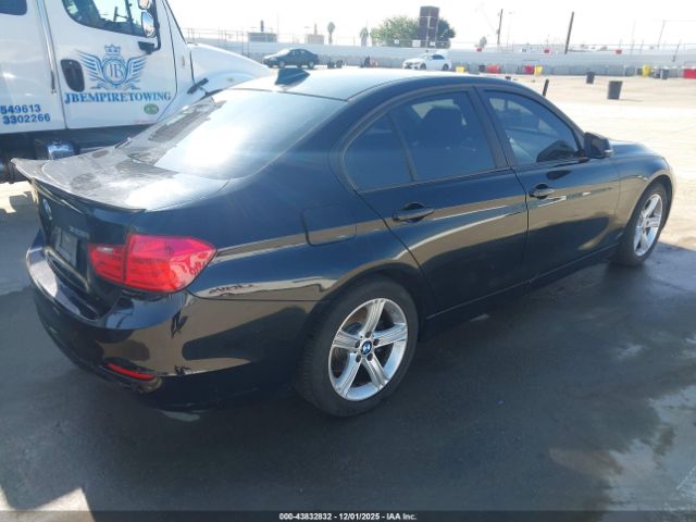 2012 BMW 328I WBA3C1C57CA697034 Photo 3