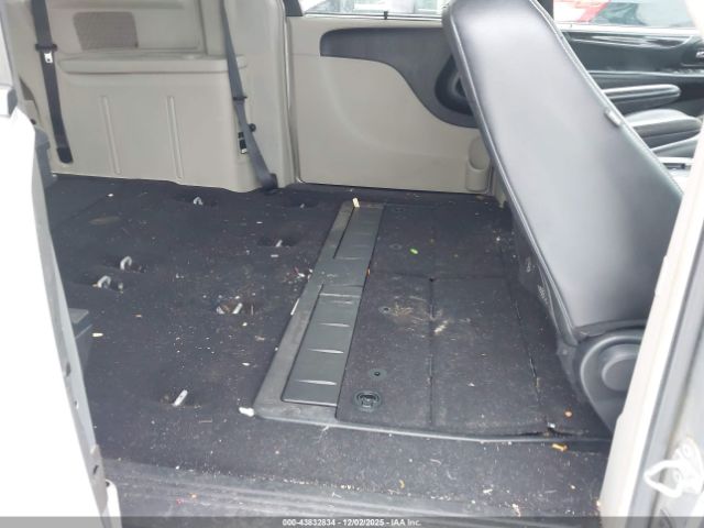 2014 CHRYSLER TOWN & COUNTRY 2C4RC1BG0ER297878 Photo 7