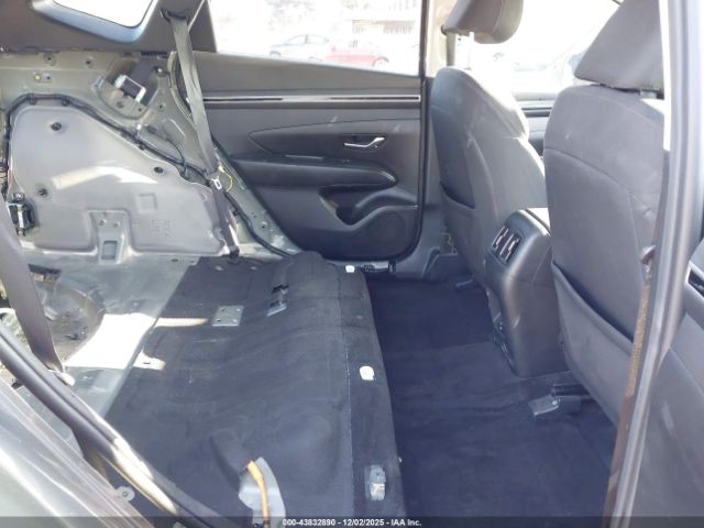 2022 HYUNDAI TUCSON PLUG-IN HYBRID KM8JBDA2XNU071109 Photo 7