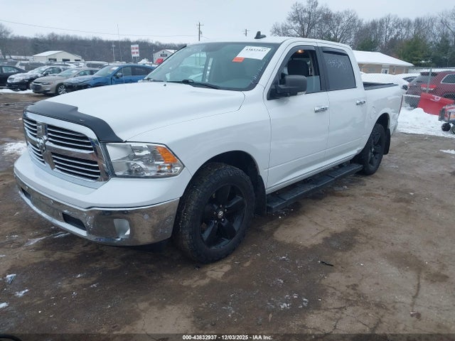 2017 Ram 1500 Big Horn  4x4 5'7 Box მანქანა იყიდება აუქციონზე, vin: 3C6RR7LT5HG660299, აუქციონის ნომერი: 43832937