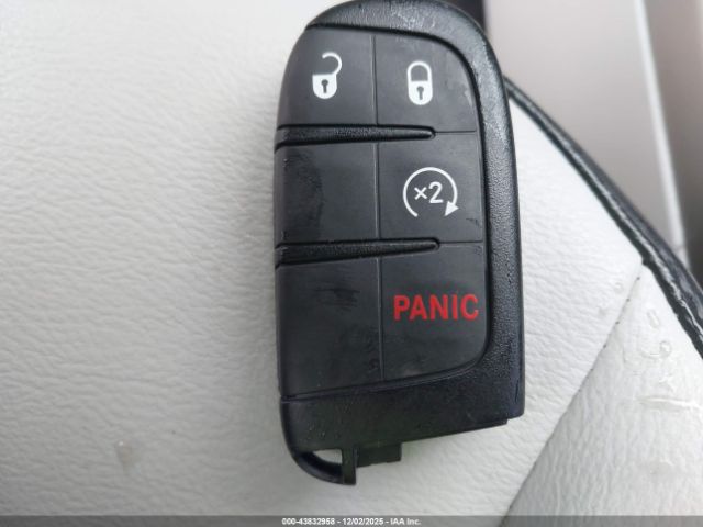 2019 JEEP COMPASS 3C4NJCBBXKT819722 Photo 10