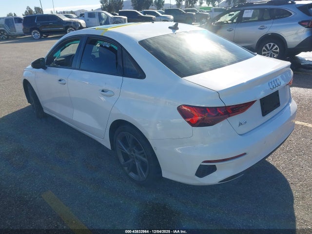 2024 AUDI A3 WAUAUDGY2RA054657 Photo 2