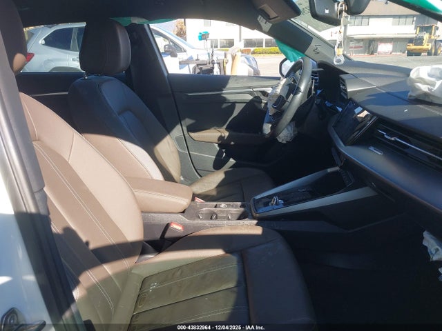 2024 AUDI A3 WAUAUDGY2RA054657 Photo 4
