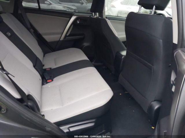 2016 TOYOTA RAV4 HYBRID JTMRJREV7GD041452 Photo 7