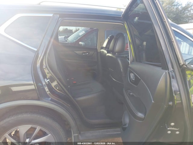 5N1AT2MT3GC799837 Nissan Rogue Sl