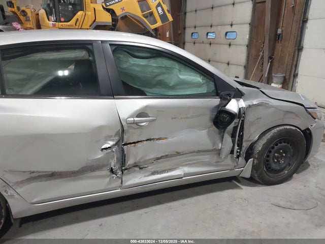 Продаж на аукціоні авто 2023 Nissan Sentra S Xtronic Cvt, vin: 3N1AB8BV2PY320414, номер лоту: 43833024
