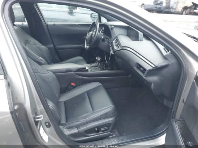 2021 LEXUS UX 250H JTHX9JBHXM2049325 Photo 4