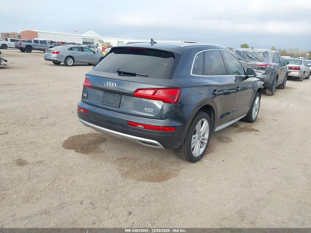 2018 AUDI Q5 WA1BNAFY4J2214051 Photo 3