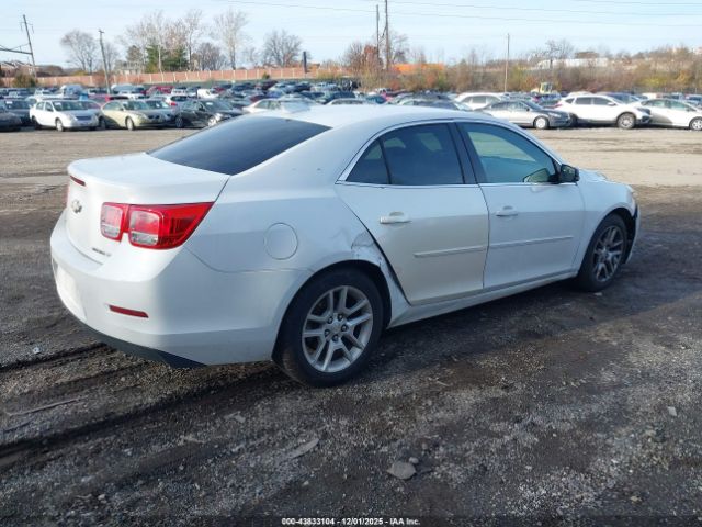 2015 CHEVROLET MALIBU 1G11C5SL4FF147405 Photo 3