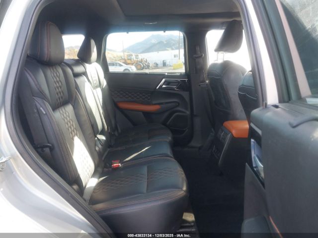 2022 MITSUBISHI OUTLANDER JA4J3VA81NZ092455 Photo 7