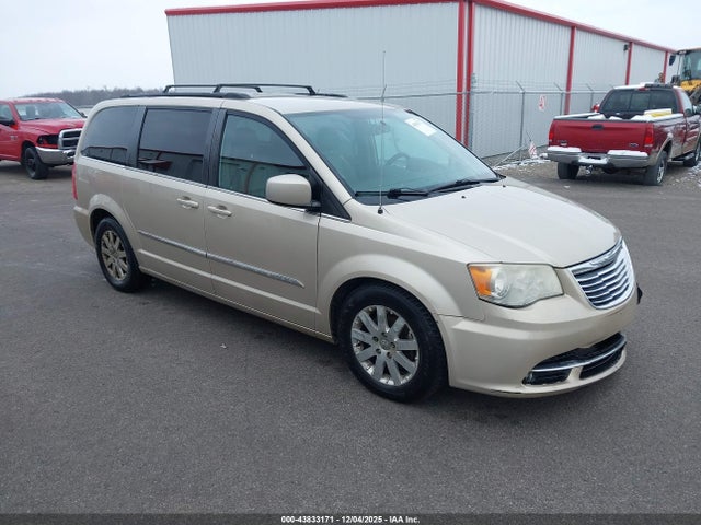 2014 Chrysler Town & Country Touring მანქანა იყიდება აუქციონზე, vin: 2C4RC1BG7ER158508, აუქციონის ნომერი: 43833171