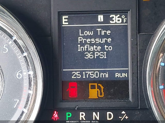2014 Chrysler Town & Country Touring მანქანა იყიდება აუქციონზე, vin: 2C4RC1BG7ER158508, აუქციონის ნომერი: 43833171