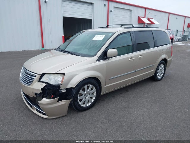 2014 Chrysler Town & Country Touring მანქანა იყიდება აუქციონზე, vin: 2C4RC1BG7ER158508, აუქციონის ნომერი: 43833171