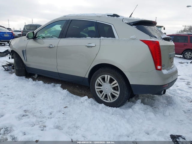 2014 CADILLAC SRX 3GYFNEE34ES631159 Photo 2