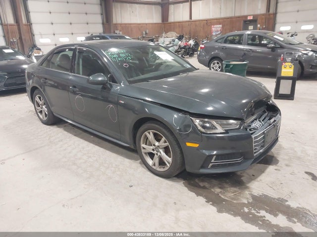 2018 AUDI A4 WAUDNAF49JA058507 Photo 0