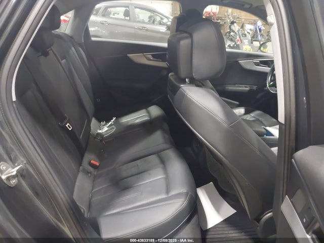 2018 AUDI A4 WAUDNAF49JA058507 Photo 7