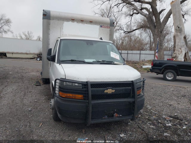 Chevrolet Express Cutaway Work Van 2020 1HA3GSCG0LN004792 Image 12