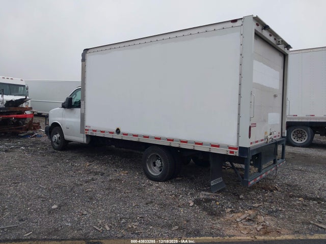 Chevrolet Express Cutaway Work Van 2020 1HA3GSCG0LN004792 Image 3