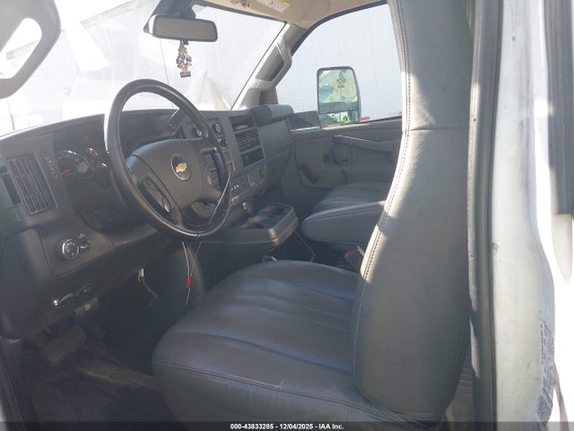 Chevrolet Express Cutaway Work Van 2020 1HA3GSCG0LN004792 Image 7