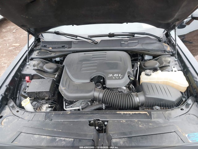 Продажа на аукционе авто 2023 Dodge Challenger Sxt, vin: 2C3CDZAG2PH574014, номер лота: 43833303