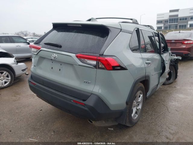 2022 TOYOTA RAV4 2T3W1RFVXNW229366 Photo 3
