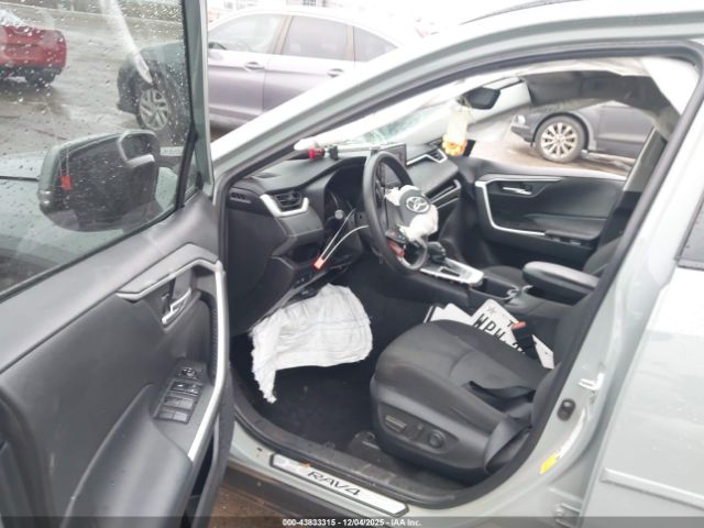 2022 TOYOTA RAV4 2T3W1RFVXNW229366 Photo 4