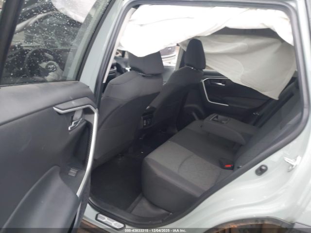 2022 TOYOTA RAV4 2T3W1RFVXNW229366 Photo 7