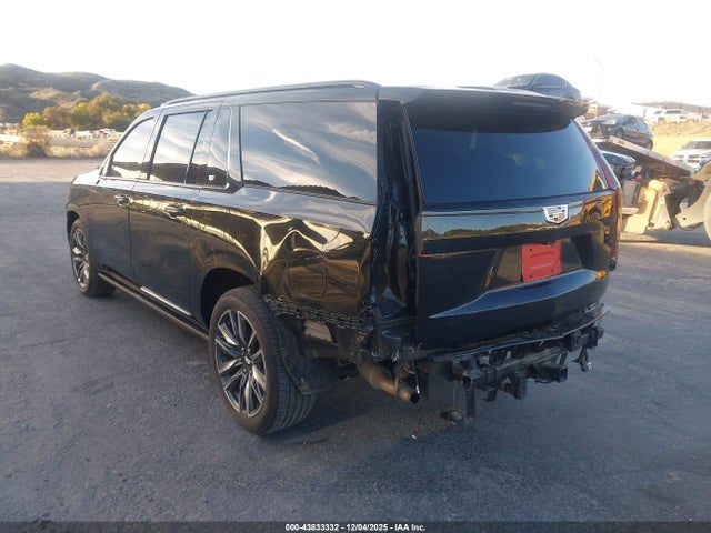 2021 CADILLAC ESCALADE ESV 1GYS4RKL0MR402945 Photo 2