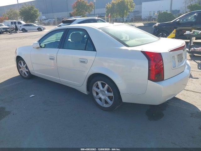2005 CADILLAC CTS 1G6DP567550167804 Photo 2