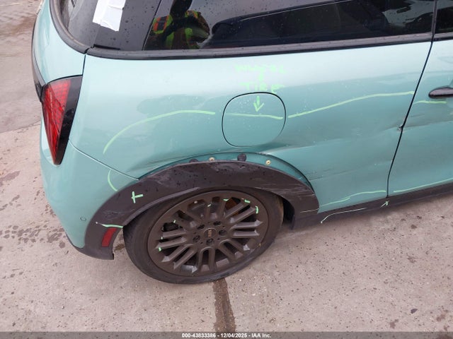 2025 MINI HARDTOP WMW13GD05S2W90198 Photo 5
