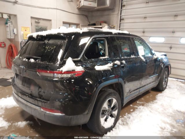 2024 JEEP GRAND CHEROKEE 4XE 1C4RJYB62RC721016 Photo 3
