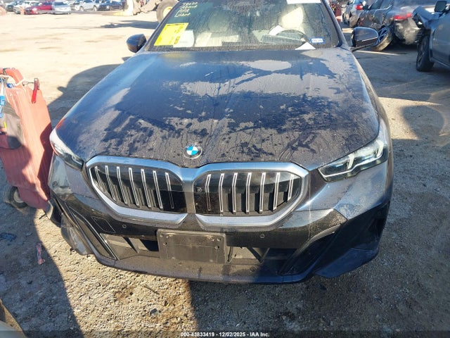 WBA43FJ04RCR18272 BMW 530I