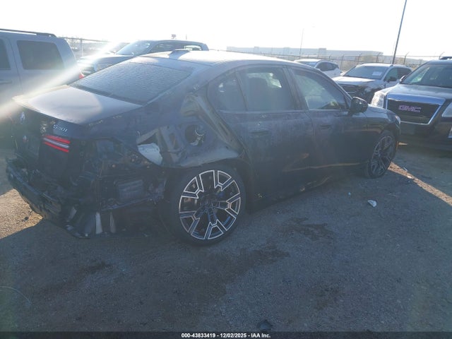 WBA43FJ04RCR18272 BMW 530I
