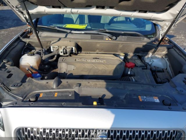2019 LINCOLN NAUTILUS 2LMPJ6LP6KBL14647 Photo 9