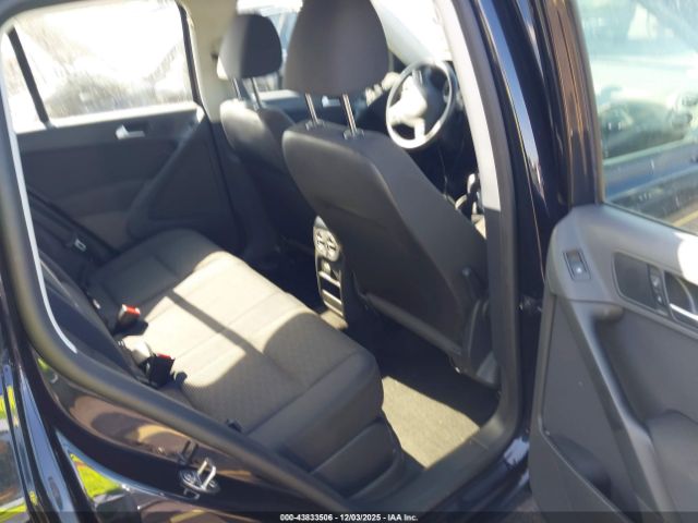 2017 VOLKSWAGEN TIGUAN WVGAV7AX3HK047089 Photo 7