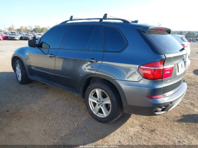 2012 BMW X5 5UXZV4C58CL766986 Photo 2