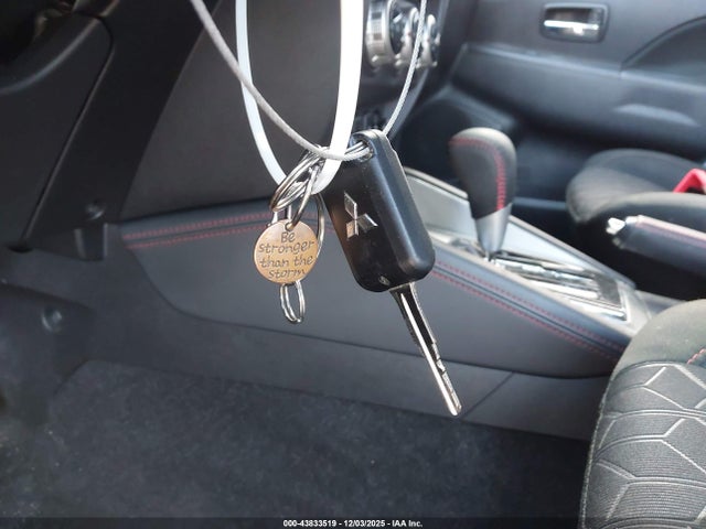 2023 MITSUBISHI OUTLANDER SPORT JA4ARUAU0PU013055 Photo 10