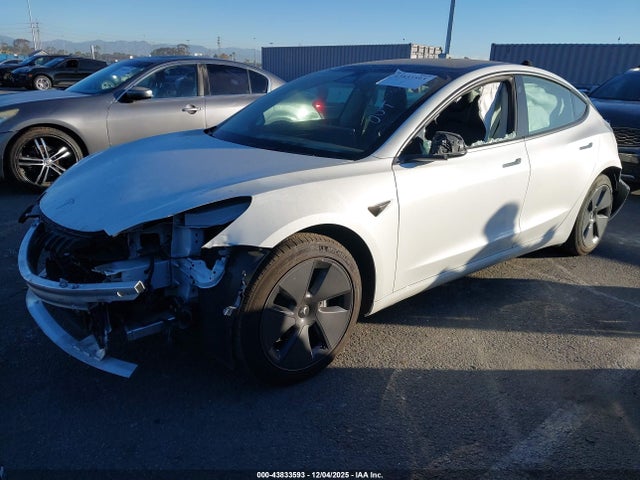 2022 TESLA MODEL 3 5YJ3E1EB2NF130935 Photo 1