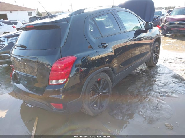 2022 CHEVROLET TRAX KL7CJPSM2NB546942 Photo 3