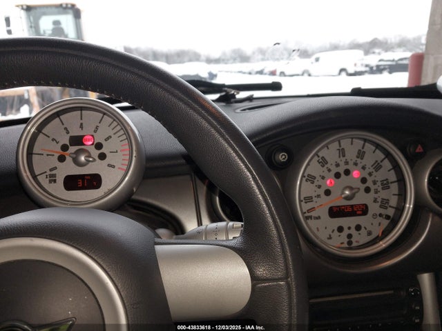 2008 MINI COOPER S WMWRH33548TU80916 Photo 6