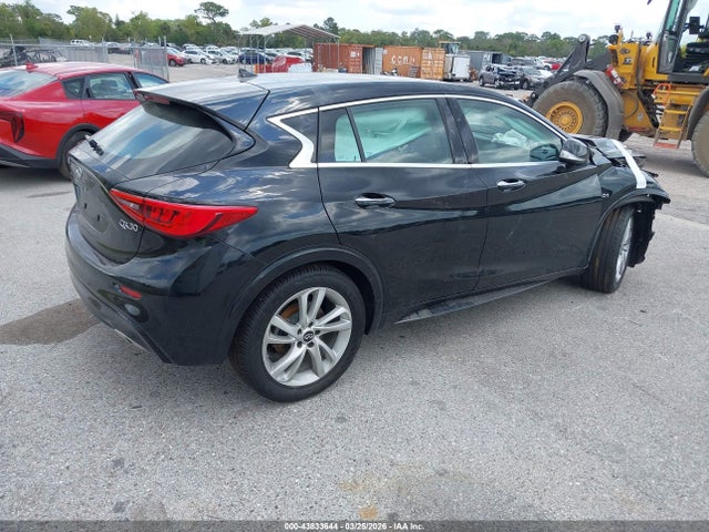 Продаж на аукціоні авто 2018 Infiniti Qx30 Luxury, vin: SJKCH5CPXJA056337, номер лоту: 43833644