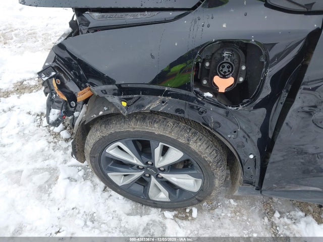 1G1FY6S05N4107072 Chevrolet Bolt Euv Fwd Lt