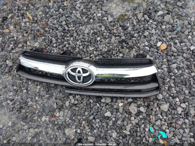 5TDKKRFH2GS159887 Toyota Highlander Xle V6