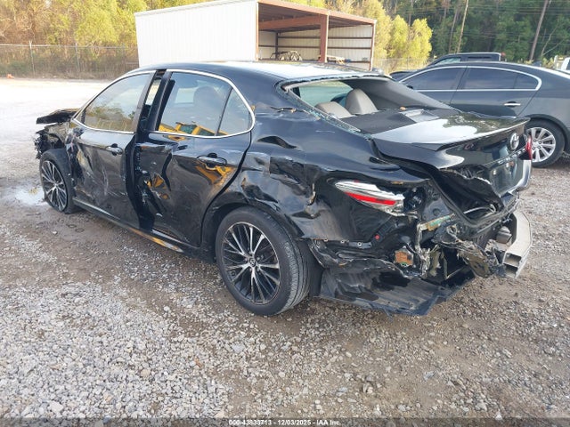 4T1B11HKXJU020571 Toyota CAMRY SE
