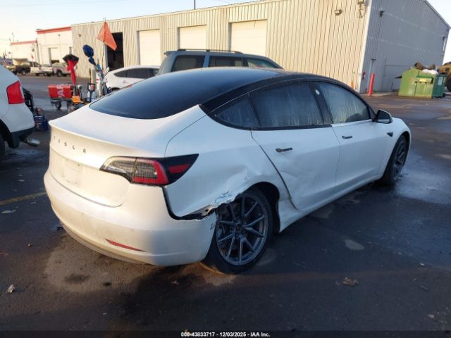 2018 TESLA MODEL 3 5YJ3E1EB2JF096652 Photo 3