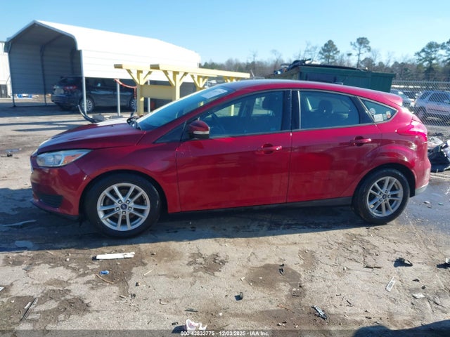 Ford FOCUS SE 2015 1FADP3K25FL312213 Image 14