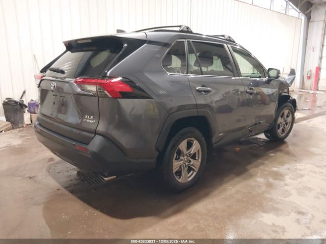 2023 TOYOTA RAV4 HYBRID JTMRWRFV1PD195820 Photo 3